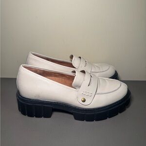 Women’s Vionic Elodie Lug Sole Loafers